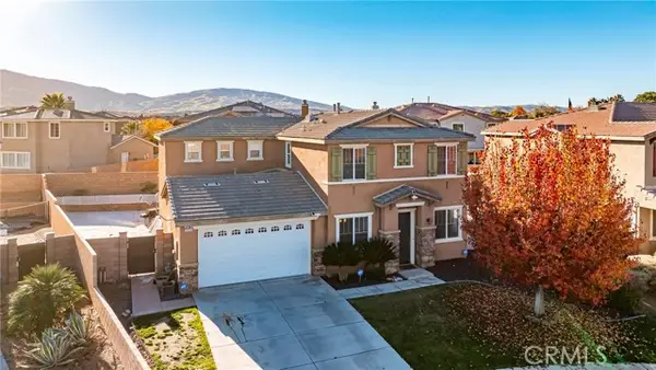 39299 Gainsborough, Palmdale, CA 93551