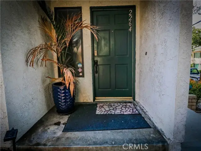 2264 Rose Avenue, Signal Hill, CA 90755 - #2