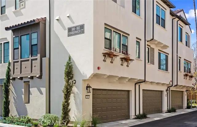106 Sorrel Court, Burbank, CA 91506 - #2