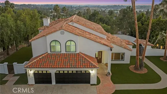 1726 Kings, Vista, CA 92084 - #3