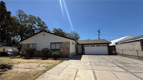 2702 Maywood, Santa Ana, CA 92704
