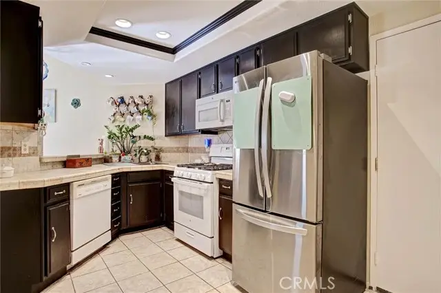 985 Sunrise Street, Hemet, CA 92545 - #2