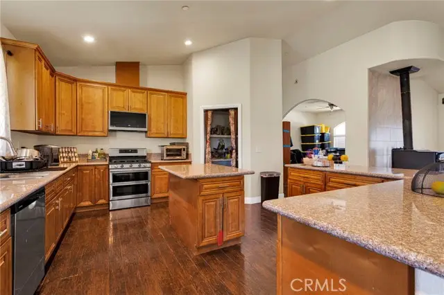 3677 Arcadia, Phelan, CA 92371 - #3