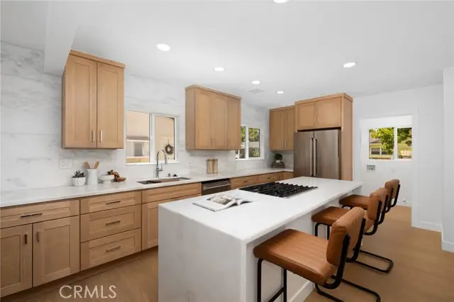 15550 Otsego Street, Encino, CA 91436 - #2