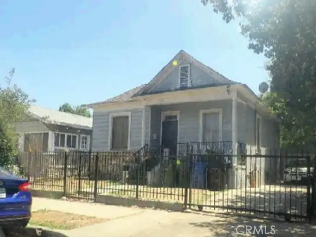 908 49th Place, Los Angeles, CA 90011 - #1
