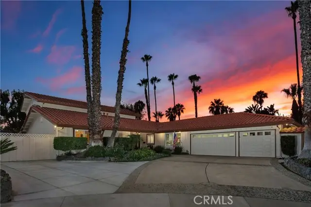 6125 Clarendon Court, Riverside, CA 92506 - #2