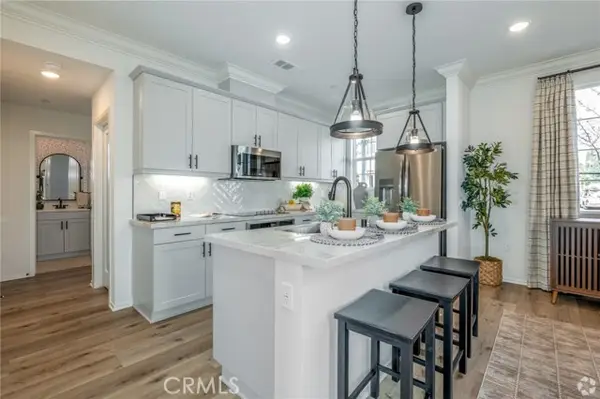 13595 La Brisa Street, Riverside, CA 92509