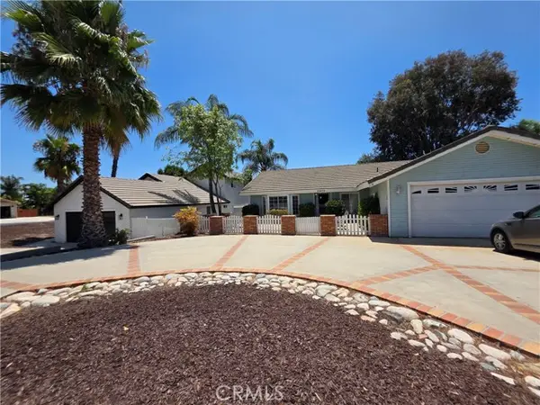 23673 Canyon Lake, QUAIL VALLEY, CA 92587