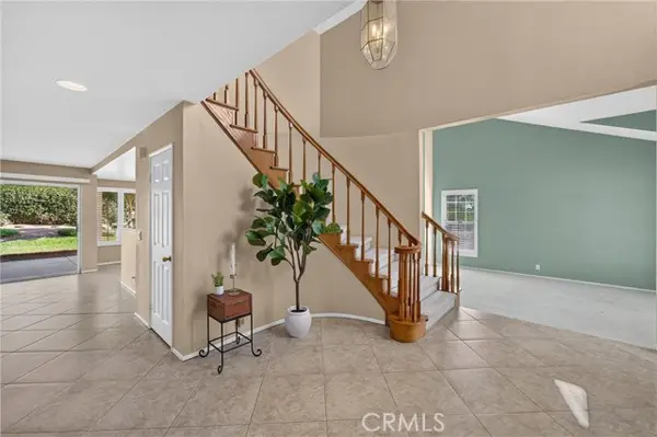 2000 Citrus Wood Lane, Riverside, CA 92503