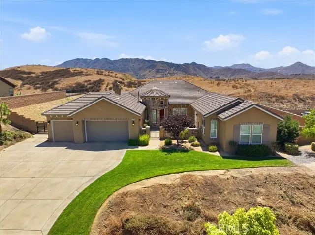 3086 Crystal Ridge Lane, Colton, CA 92324 - #2