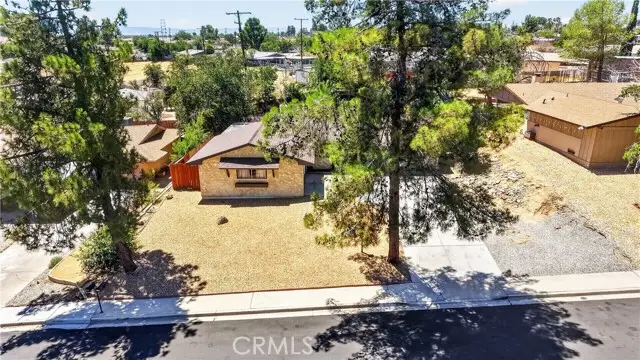 16429 Avalon Avenue, Victorville, CA 92395 - #3