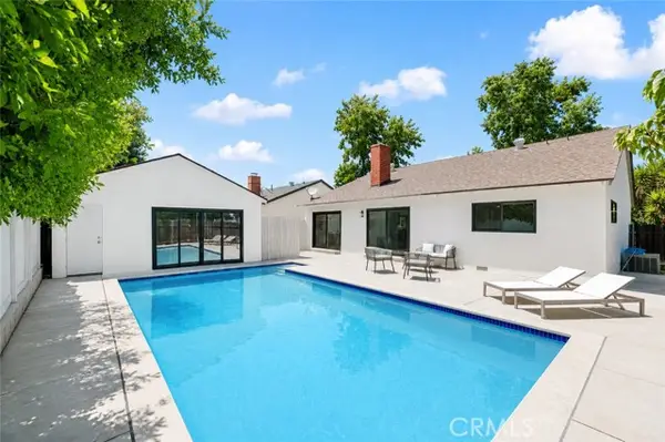 15550 Otsego Street, Encino, CA 91436