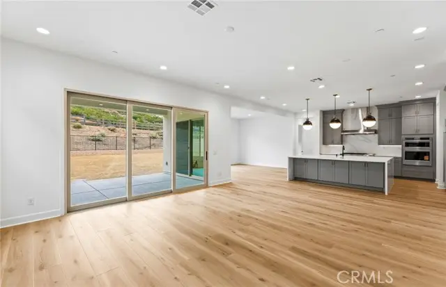 11814 Canoga Avenue, Chatsworth, CA 91311 - #2