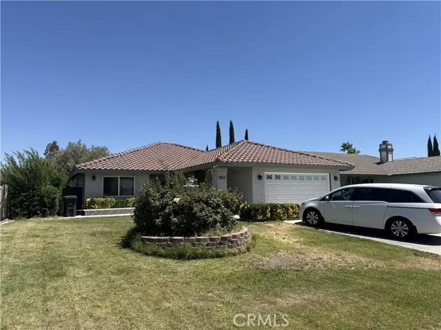 12825 Bermuda Dunes, Victorville, CA 92395 - #2