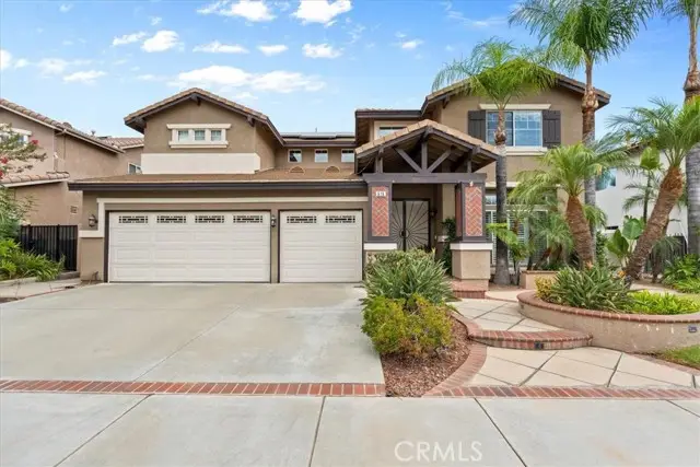 515 Rembrandt, Corona, CA 92882 - #1