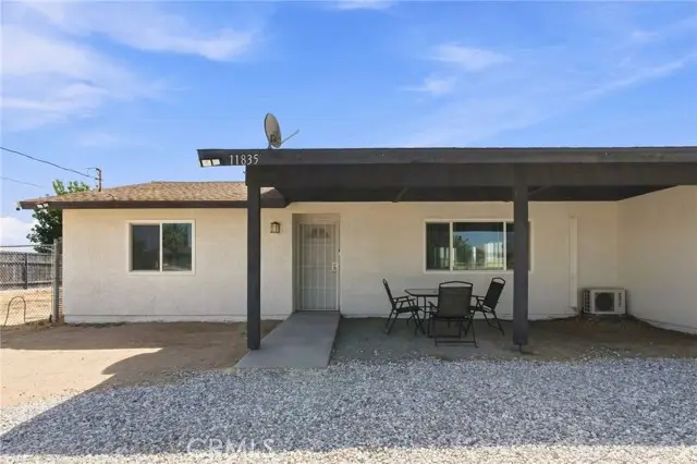 11835 6th, Hesperia, CA 92345 - #3