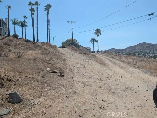 123 Vista Way, Canyon Lake, CA 92587 - #1