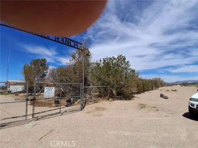45922 Lani Kai, Newberry Springs, CA 92365 - #3