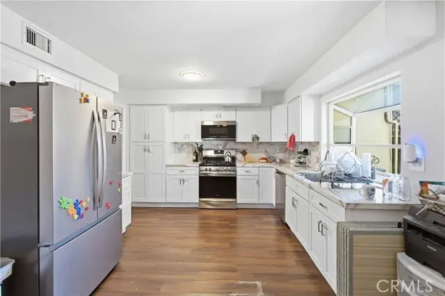 1434 Via Del Rio, Corona, CA 92882 - #3