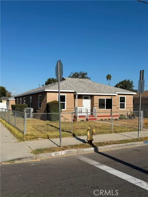 701 Willow Avenue, Compton, CA 90221