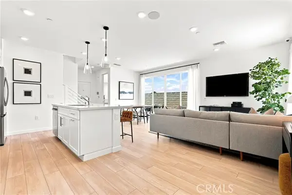 27235 Reed Lane, Valencia, CA 91381