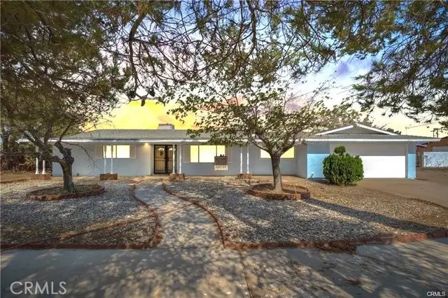 8941 Cottonwood, Hesperia, CA 92345 - #1