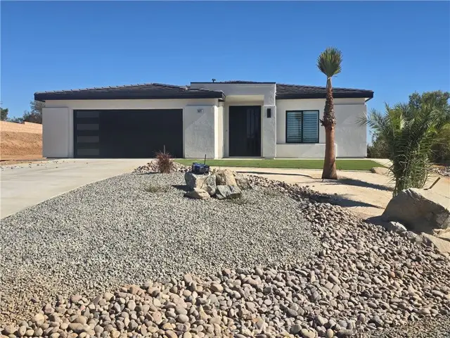 16870 Joshua, Hesperia, CA 92345 - #2