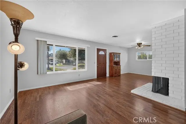 425 Blackpine, Corona, CA 92879 - #3