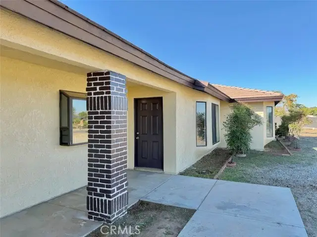 18075 Verano, Hesperia, CA 92345 - #3