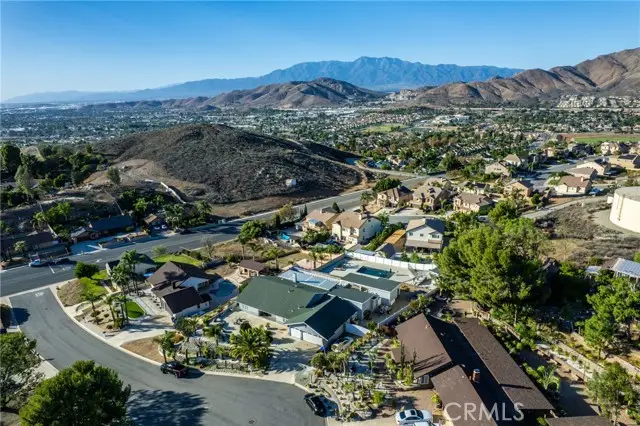 7499 Blackhills, Riverside, CA 92509 - #2