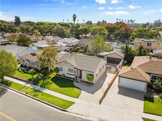 3865 Karen Avenue, Long Beach, CA 90808 - #2