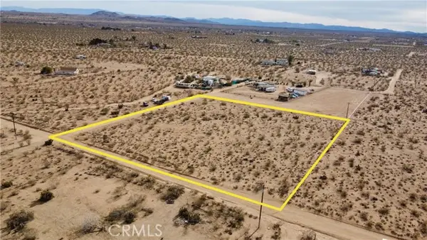 56679 Cone Boulevard, Landers, CA 92285