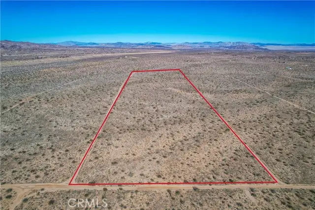 777 La Brisa Road, Yucca Valley, CA 92284 - #3