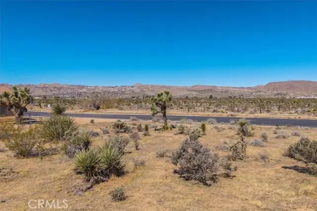 1 Yucca Trail, Yucca Valley, CA 92284 - #2