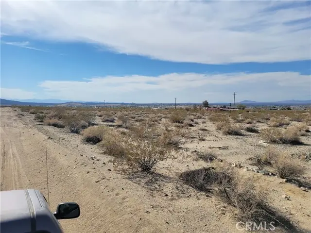 75200 Foothill Drive, Twentynine Palms, CA 92277 - #3