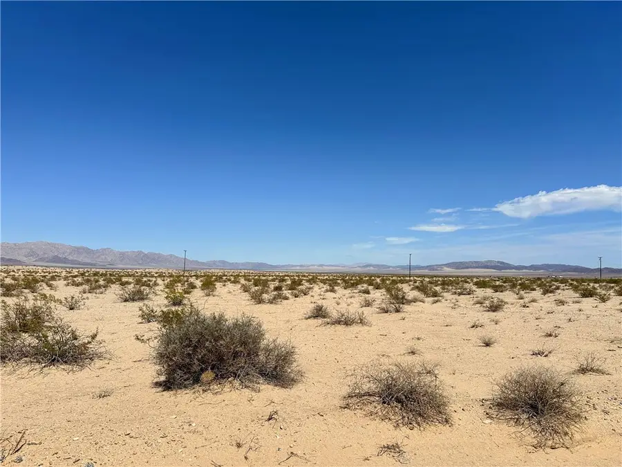 7 Cadiz Drive, Twentynine Palms, CA 92277 - #2