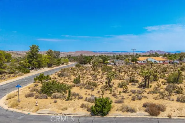 1234 Ivanhoe Drive, Yucca Valley, CA 92284 - #1