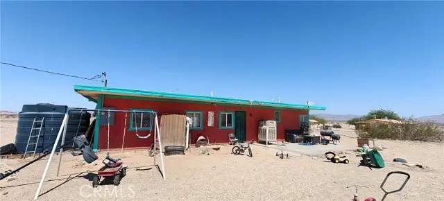 3376 Sunlight Road, Twentynine Palms, CA 92277 - #2
