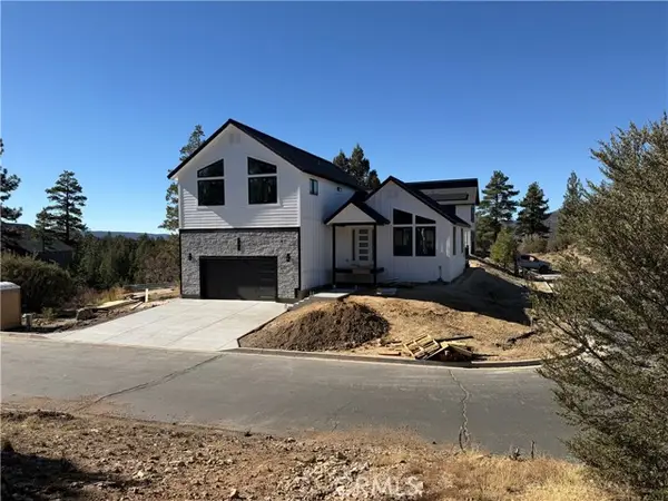 447 Tanglewood Drive, Big Bear City, CA 92314