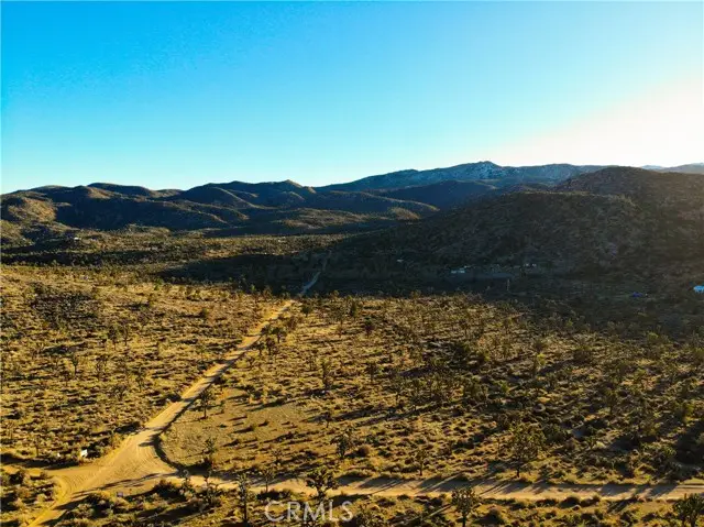 1530 Orion Trail, Pioneertown, CA 92268 - Image #3