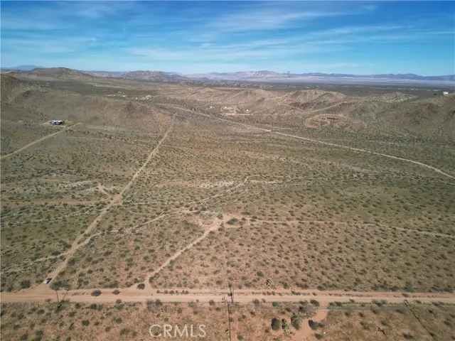 34 La Brisa Drive, Joshua Tree, CA 92252 - #3