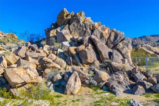 6875 Mount Shasta Avenue, Joshua Tree, CA 92252 - Image #3