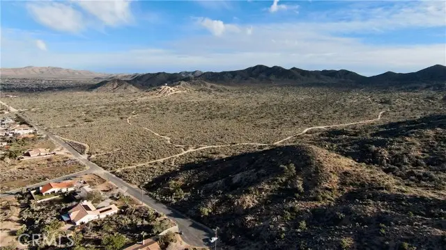 55811 Golden Bee Drive, Yucca Valley, CA 92285 - #2