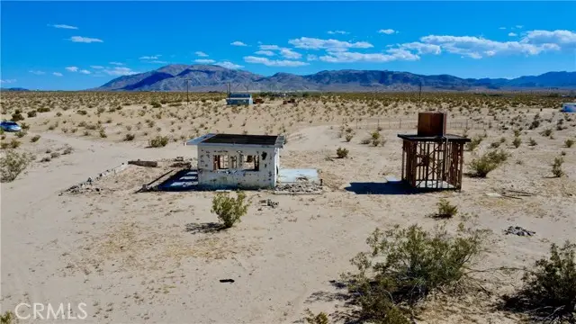 5620 Mojave Road, Twentynine Palms, CA 92277 - #2