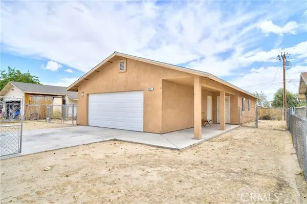 6627 Smoketree, Twentynine Palms, CA 92277