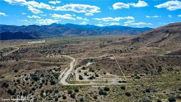 101 Cimarron Road, Pioneertown, CA 92268