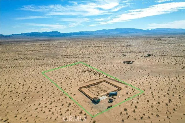 5226 Henry Road, Twentynine Palms, CA 92277 - #3