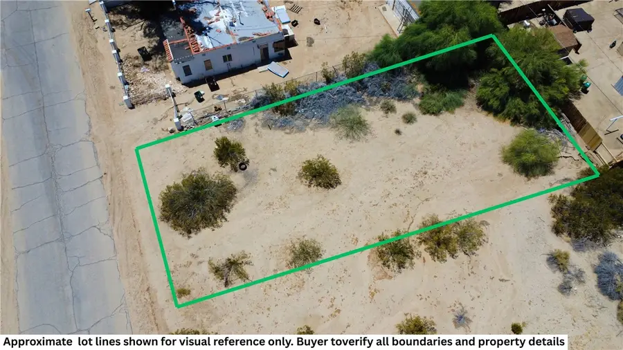 6588 La Buena Tierra Avenue, Twentynine Palms, CA 92277 - #3