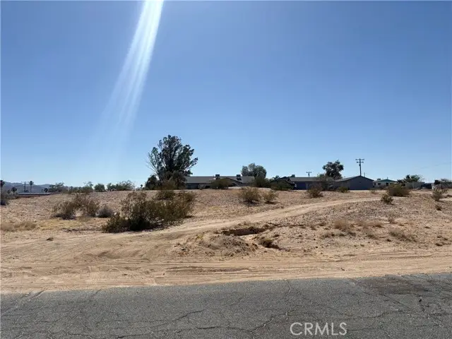 101 Desert Trail Drive, Twentynine Palms, CA 92277 - #3