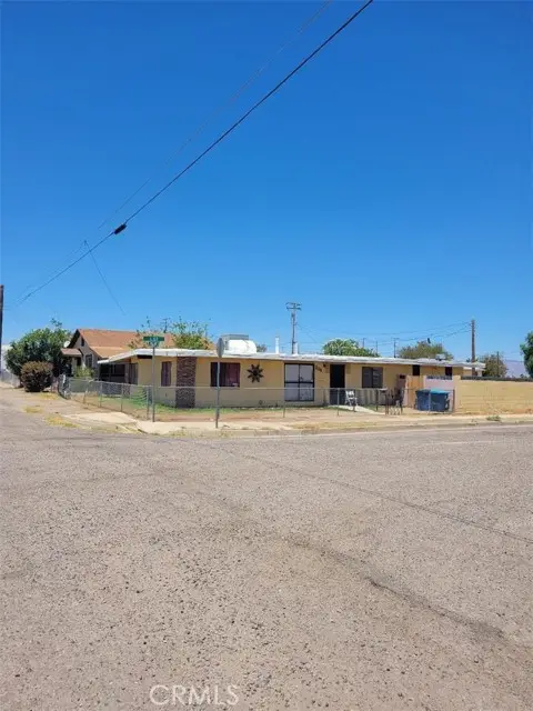 206 Chestnut, Needles, CA 92363
